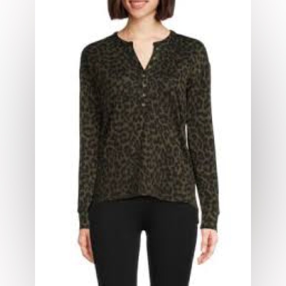 BEACH LUNCH LOUNGE Tommy Leopard Henley Shirt - Picture 1 of 8